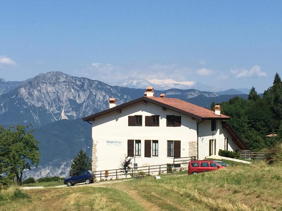 Gasthaus Trentino In Malga: Malga Zanga Arco Exterior foto